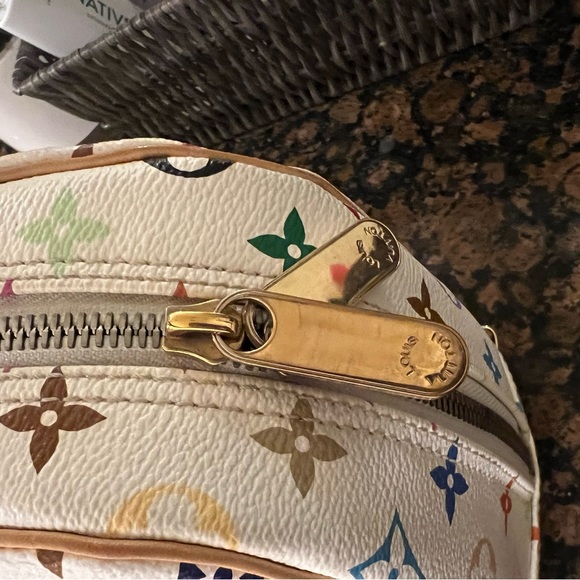 ❌SOLD❌ Louis Vuitton Multicolor Trouville - Picture 16 of 16